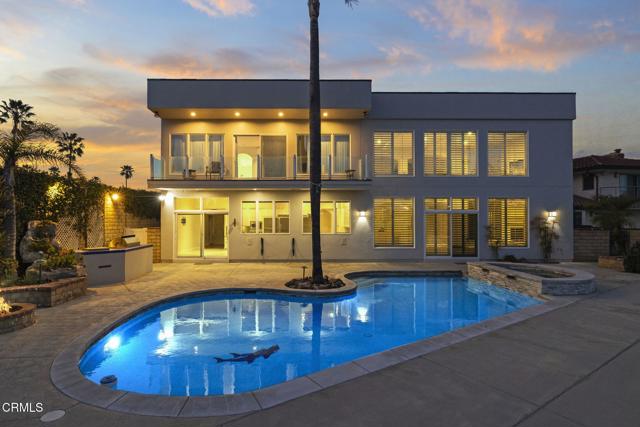 3097 Bayshore Avenue, Ventura CA: https://media.crmls.org/mediaz/a48aef87-ee7d-4c6f-a4e2-758e45845ff7.jpg