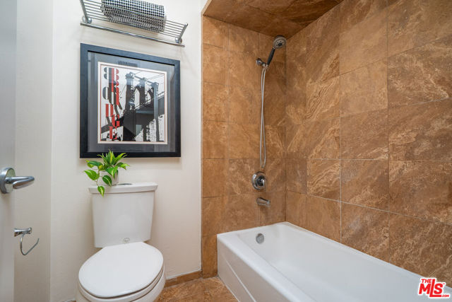 3480 Barham Boulevard, Los Angeles CA: https://media.crmls.org/mediaz/a48b7361-a056-4da8-8ce8-3f429af42deb.jpg