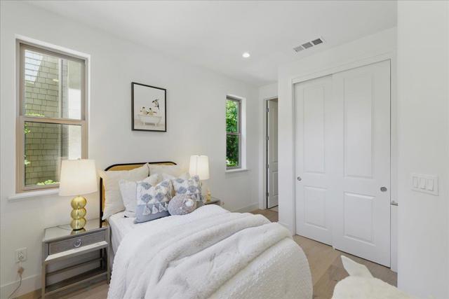 332 Marquetta Circle, Mountain View CA: https://media.crmls.org/mediaz/a48c441a-4302-4022-9989-af2261e2fdbf.jpg