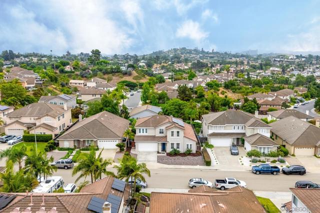 1971 Pizarro Lane, Escondido CA: https://media.crmls.org/mediaz/a48c94de-bdad-4bb4-b9e0-ac755a06ed47.jpg