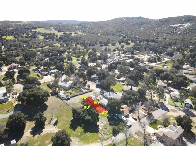0 Manzanita Dr, Campo CA: https://media.crmls.org/mediaz/a48dbf02-88f1-4155-95e5-b3181cfda2d1.jpg