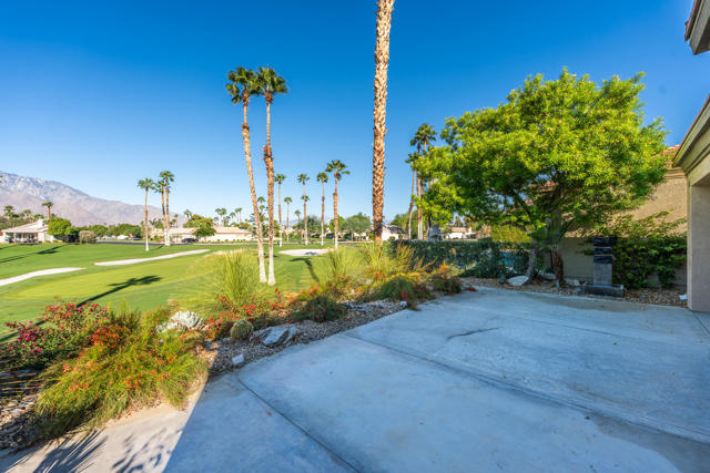 29555 Sandy Court, Cathedral City CA: https://media.crmls.org/mediaz/a48de65b-e5a4-47fe-8d85-7d7cd3d5c82e.jpg