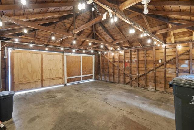 10351037 Amarillo Avenue, Palo Alto CA: https://media.crmls.org/mediaz/a48e12c1-2435-498e-b8d6-ecb8339d3308.jpg
