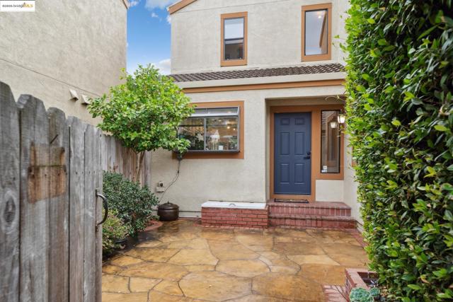 28149 Riggs Ct, Hayward CA: https://media.crmls.org/mediaz/a48e4001-474c-4dfa-b22f-553e6e81f3f8.jpg