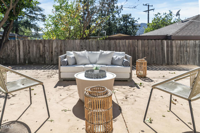 Detail Gallery Image 27 of 33 For 4608 La Crescenta Ave, La Crescenta,  CA 91214 - 5 Beds | 4 Baths