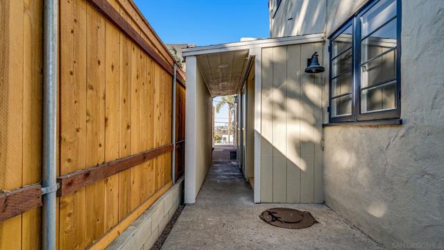 905 Barr Ave, San Diego, California 92103, 4 Bedrooms Bedrooms, ,3 BathroomsBathrooms,Single Family Residence,For Sale,Barr Ave,250017069SD