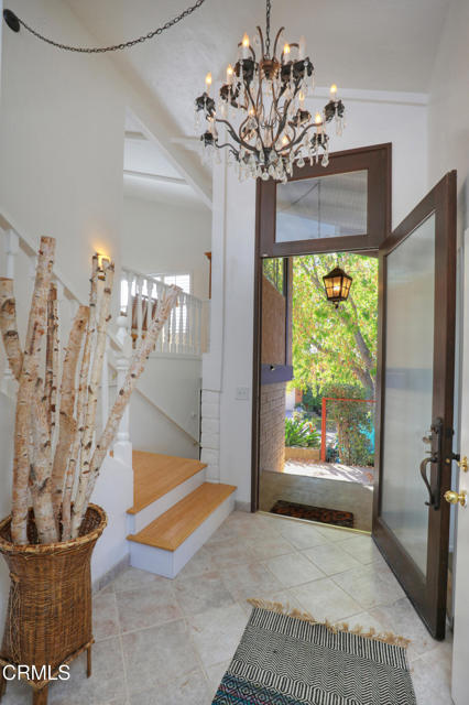 Detail Gallery Image 3 of 33 For 974 El Centro St, Ojai,  CA 93023 - 5 Beds | 2 Baths