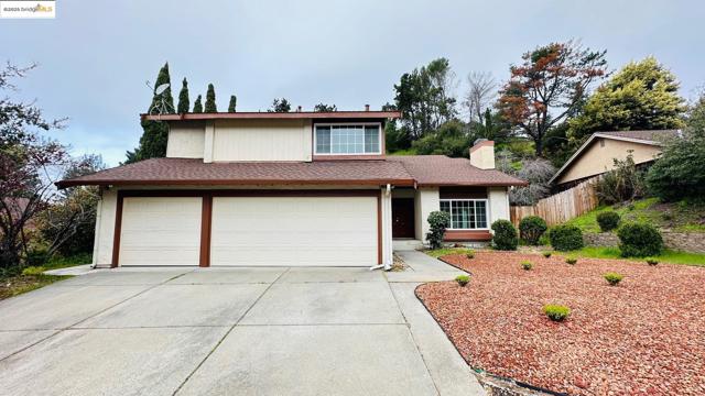 3593 Morningside Dr, Richmond CA: https://media.crmls.org/mediaz/a4913aab-09d8-492f-be8f-aa72416c1800.jpg