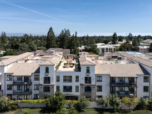 100 1st Street, Los Altos CA: https://media.crmls.org/mediaz/a492139b-77ac-4ecb-989f-f9963e65d7ff.jpg