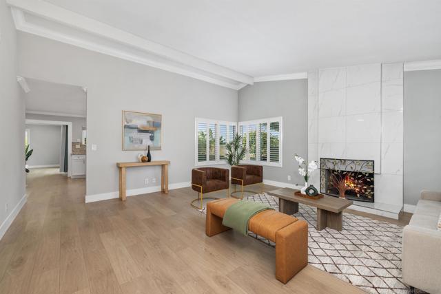12866 SUMMERFIELD LN, Poway CA: https://media.crmls.org/mediaz/a4934e76-5fbc-44e8-b1d1-9df886a259e2.jpg