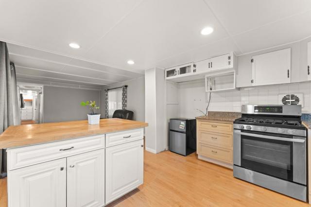 24 The Trees Drive, Concord CA: https://media.crmls.org/mediaz/a4955dfd-8f59-48be-a8ba-ecc52490c562.jpg