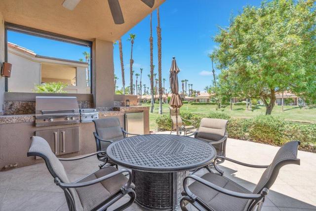 76546 Begonia Lane, Palm Desert CA: https://media.crmls.org/mediaz/a4962002-66e5-48dd-8b17-085605be368f.jpg