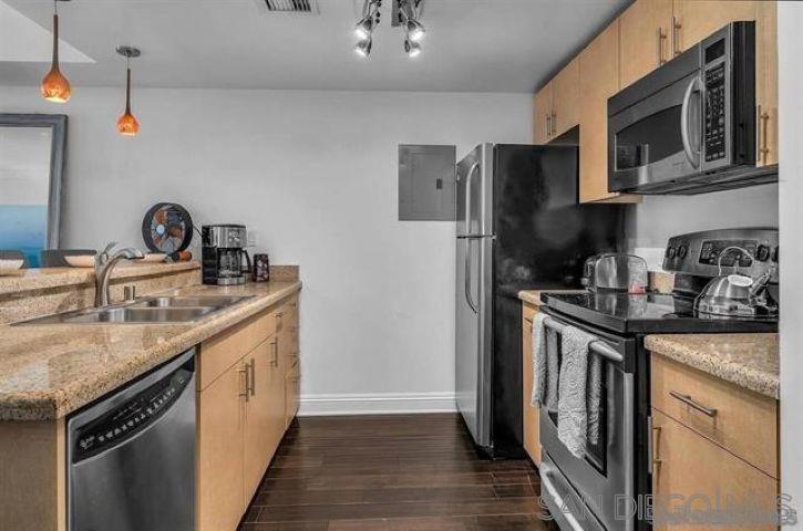 425 Beech - photo 4