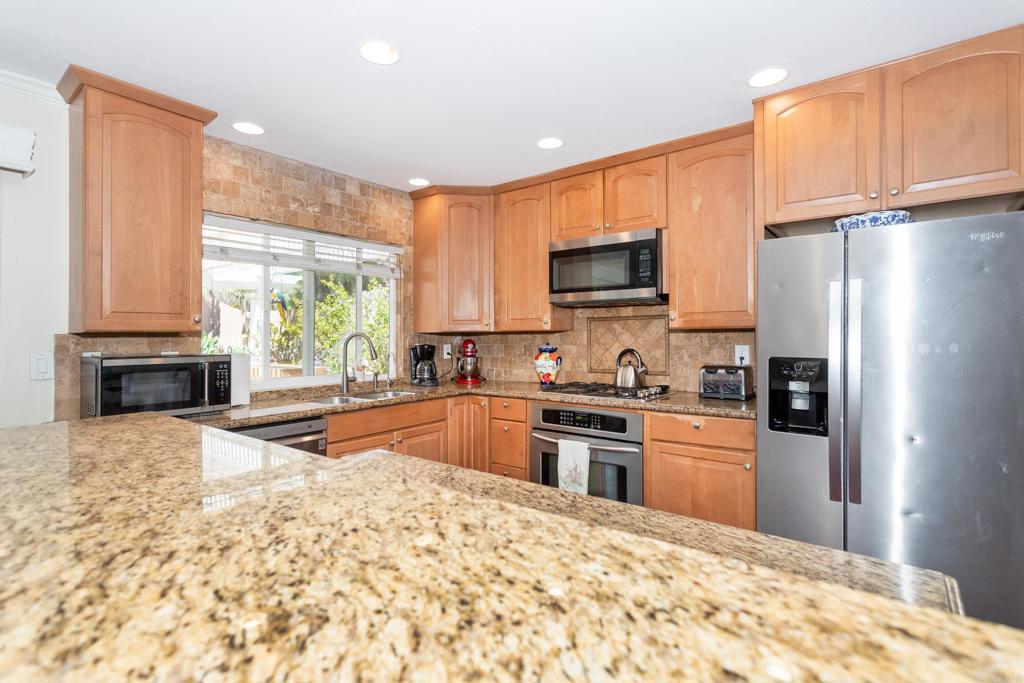 2814 Luciernaga Street - photo 7