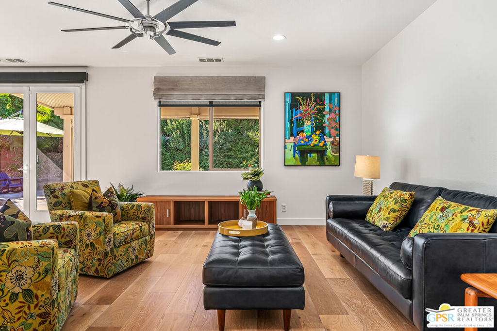 MLS #25628421PS image #1