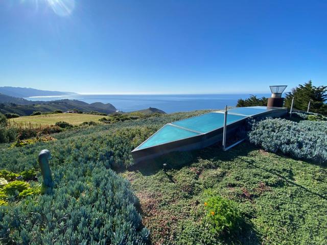 46400 Clear Ridge Road, Big Sur CA: https://media.crmls.org/mediaz/a49894cf-ab92-49d0-8cde-df63268abf11.jpg
