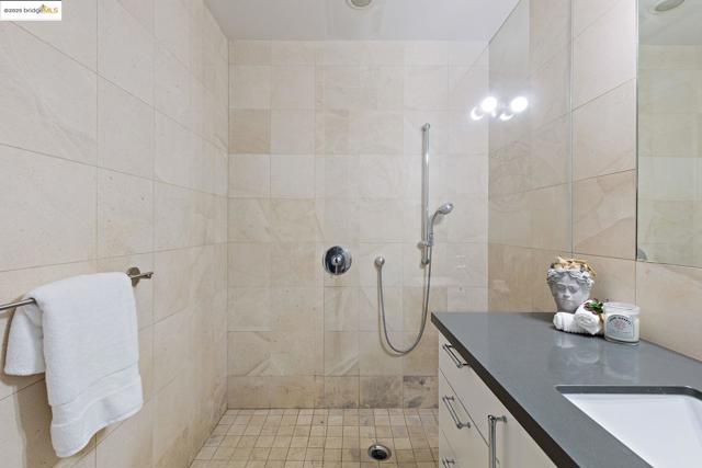 1406 San Pablo Ave, Berkeley CA: https://media.crmls.org/mediaz/a49902a6-ed56-4e9b-817c-7561e69e2786.jpg