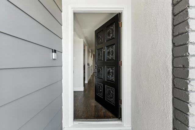 1414 Shafter Street, San Mateo CA: https://media.crmls.org/mediaz/a49a66d5-5c42-4652-a983-94c616c93bbd.jpg