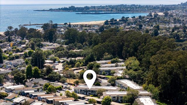 755 14th Avenue, Santa Cruz CA: https://media.crmls.org/mediaz/a49abd6e-6a67-4be1-b76d-3e875d408f48.jpg