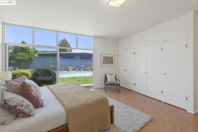 7145 View Ave, El Cerrito CA: https://media.crmls.org/mediaz/a49b3d67-b084-4971-9d69-ce5cbbf7a9fa.jpg