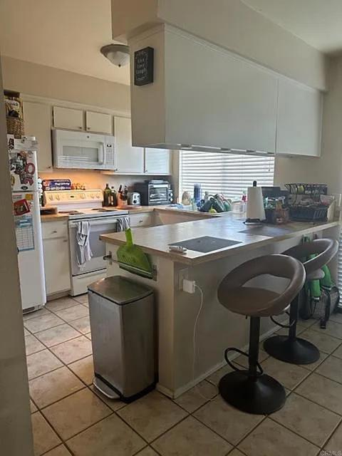 Detail Gallery Image 2 of 10 For 7982 Mission Center Ct #H,  San Diego,  CA 92108 - 2 Beds | 1/1 Baths