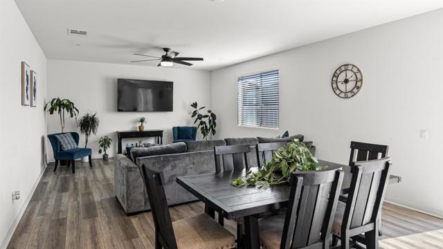 27924 Barley Court, Valley Center CA: https://media.crmls.org/mediaz/a49c23f5-230e-4683-b3ae-9046d03f3b1d.jpg