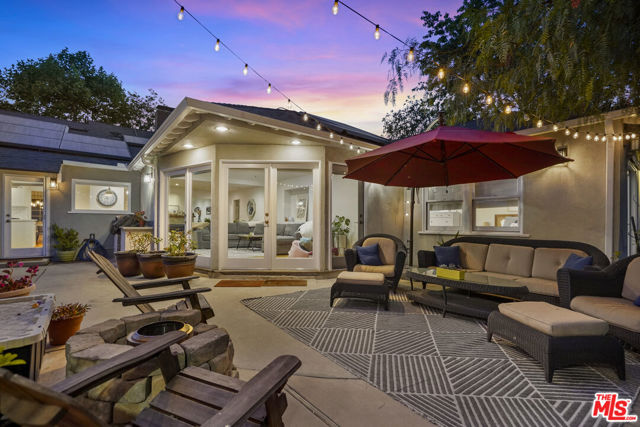 4546 Allott Avenue, Sherman Oaks CA: https://media.crmls.org/mediaz/a49cbe7b-9ea1-4595-9b46-011493bd77bd.jpg