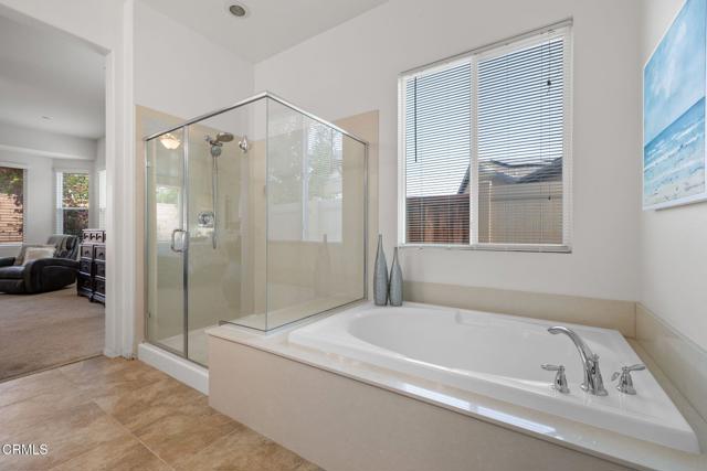 Detail Gallery Image 35 of 53 For 9700 Kingsport Pl, Bakersfield,  CA 93306 - 2 Beds | 2/1 Baths