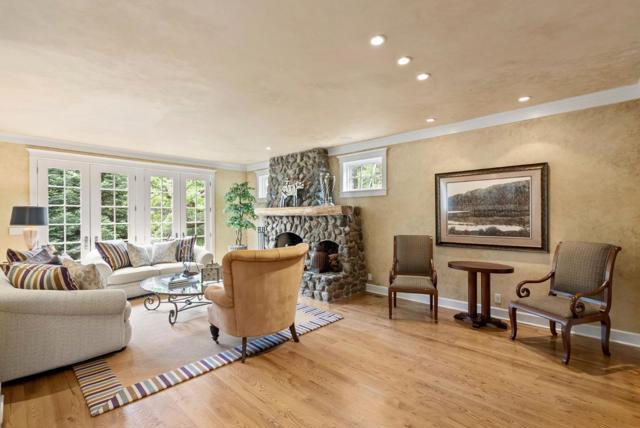 20470 Montalvo Heights Drive, Saratoga CA: https://media.crmls.org/mediaz/a49e80b8-6c23-4063-8d5b-26b587eb3e9d.jpg