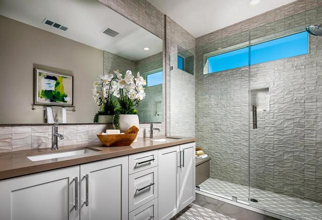 Detail Gallery Image 3 of 34 For 10503 Coupland Way, –,  CA 92126 - 2 Beds | 2/1 Baths