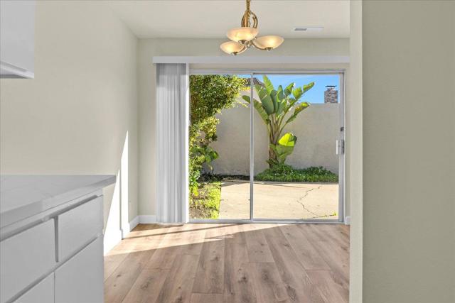 1634 Cherokee Drive, Salinas CA: https://media.crmls.org/mediaz/a49fdb94-d60d-4d72-bd2e-6a4b37f3d814.jpg