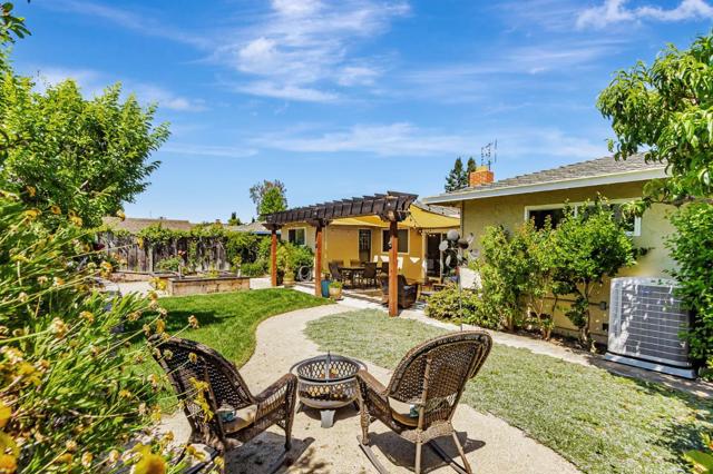 6729 Tannahill Drive, San Jose CA: https://media.crmls.org/mediaz/a4a183fb-eb02-4d6f-ab2b-483558010547.jpg