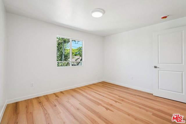 2922 8th Avenue, Los Angeles CA: https://media.crmls.org/mediaz/a4a22ff3-96e5-4f48-a662-1b17b96ebd06.jpg