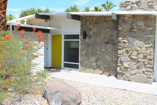 278 N Sunset Way, Palm Springs CA: https://media.crmls.org/mediaz/a4a23568-8317-47d6-857f-a2f2dd5ff4c5.jpg