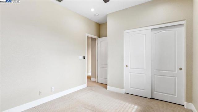 2133 Demetrius Way, Roseville CA: https://media.crmls.org/mediaz/a4a31eec-b483-4999-9c1f-32c1b9c4647b.jpg