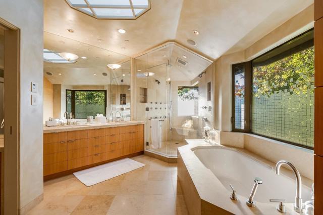 Image 46 of 118 For 26140 Rancho Manuella Lane