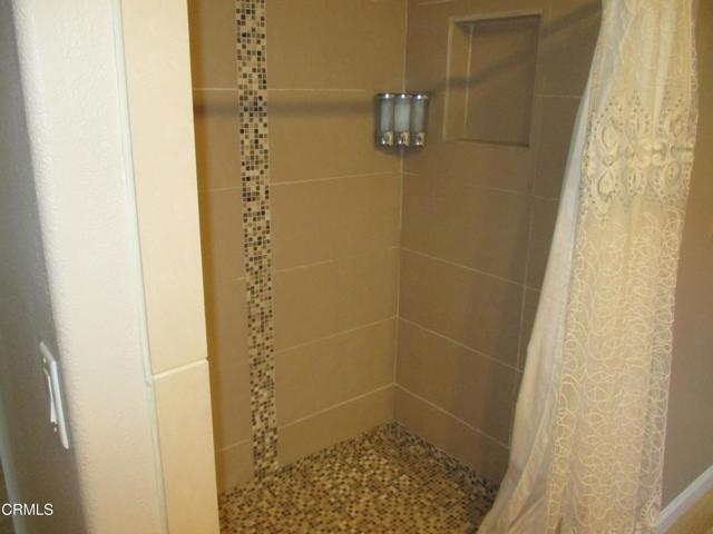 14473 Hurricane Lane, Helendale CA: https://media.crmls.org/mediaz/a4a5cb98-ea51-4939-ae16-32d8437c088c.jpg