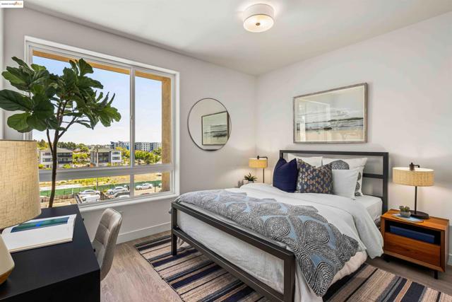 500 Somi Ct, Hayward CA: https://media.crmls.org/mediaz/a4a669da-c7f9-45f5-81ff-ddc6735bf46e.jpg