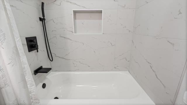 Detail Gallery Image 16 of 23 For 7833 Camino Huerta, San Diego,  CA 92122 - 2 Beds | 1 Baths