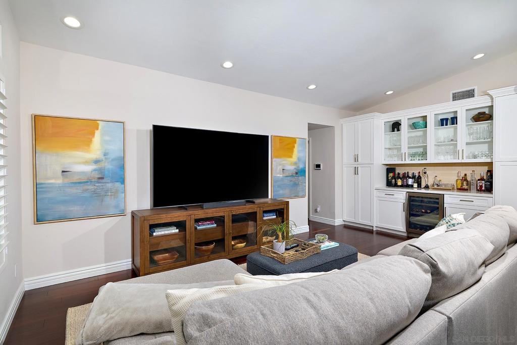 13150 Avenida La Valencia - photo 18