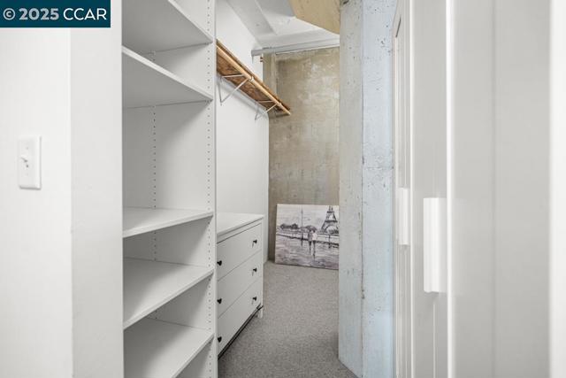 1201 Pine St, Oakland CA: https://media.crmls.org/mediaz/a4a7674c-d7ba-4f9c-8362-783c6d1c7ce9.jpg