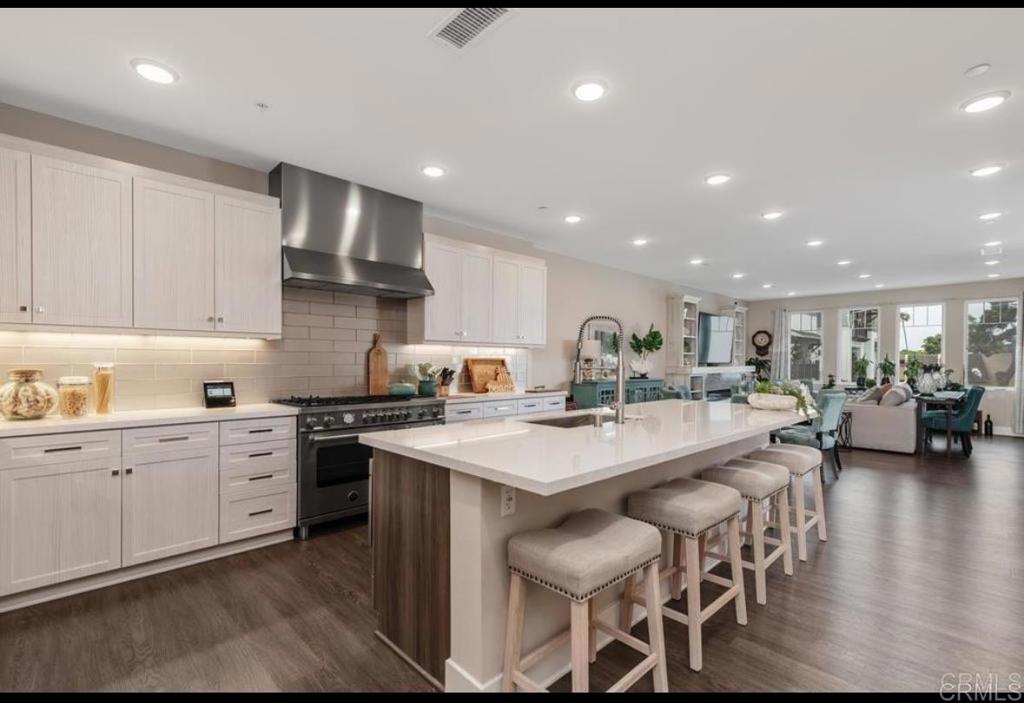 800 Grand Avenue #105