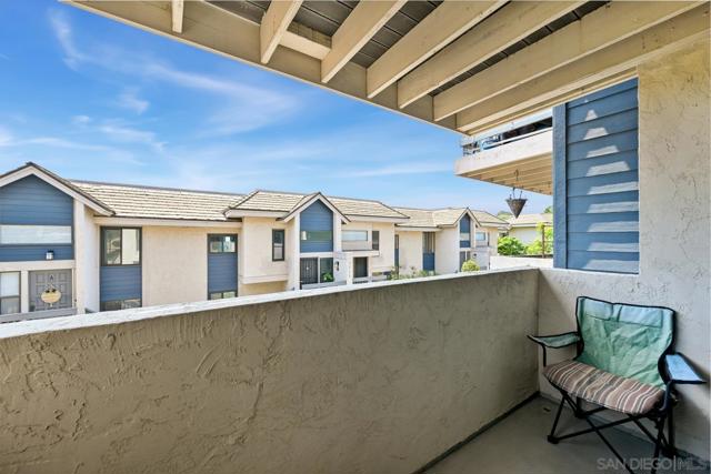 3719 Balboa Ter, San Diego CA: https://media.crmls.org/mediaz/a4a9ef44-dea2-4e1c-b49b-b832f286ff9b.jpg