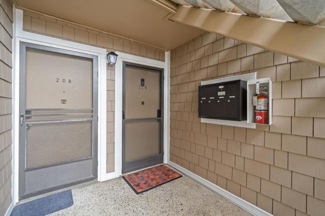 1685 Bayridge Way, San Mateo CA: https://media.crmls.org/mediaz/a4aa18c7-2b68-4b5c-8bb2-88934b4aae63.jpg