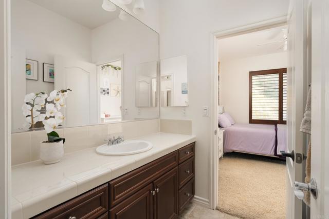 Detail Gallery Image 26 of 51 For 636 Weatherstone Way, San Marcos,  CA 92078 - 5 Beds | 4 Baths