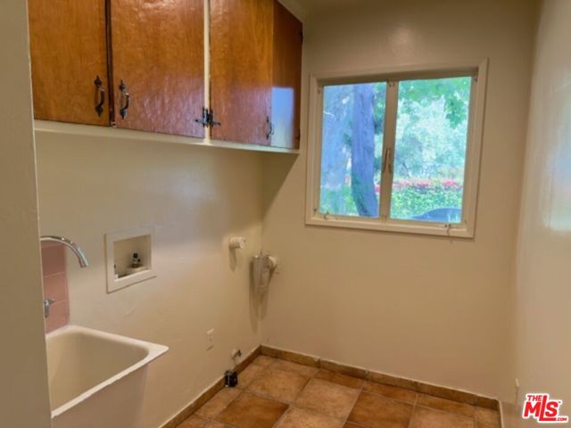 2290 Canonita Drive, La Habra Heights CA: https://media.crmls.org/mediaz/a4ab23a9-d4ee-422e-b34c-5be8054f30eb.jpg