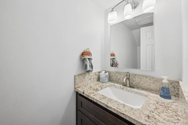 955 Postal Way, Vista CA: https://media.crmls.org/mediaz/a4ab484b-c331-44b1-b77e-1bcbf2a32bc5.jpg