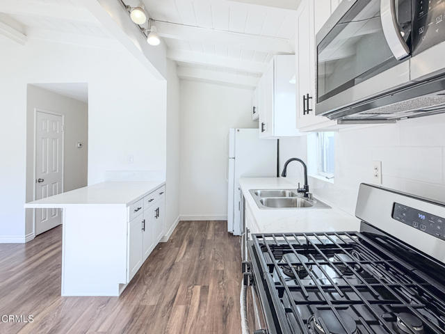 Detail Gallery Image 7 of 14 For 121 Highland Dr, Oxnard,  CA 93035 - 3 Beds | 1 Baths