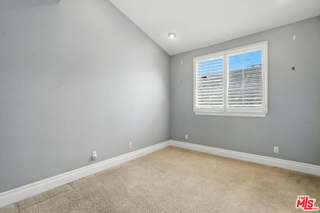 3200 Elm Avenue, Manhattan Beach, California 90266, 5 Bedrooms Bedrooms, ,4 BathroomsBathrooms,Residential,For Sale,Elm,25584821