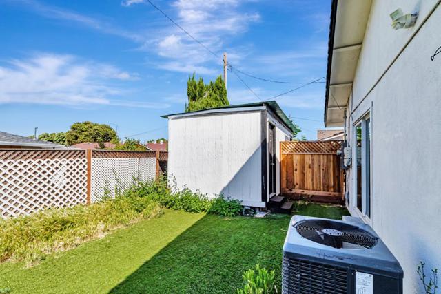 1995 Sumatra Avenue, San Jose CA: https://media.crmls.org/mediaz/a4abc771-c9bb-49dc-a8b1-7e5f8d435257.jpg